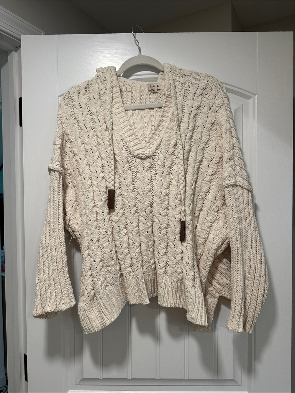 POL hooded sweater